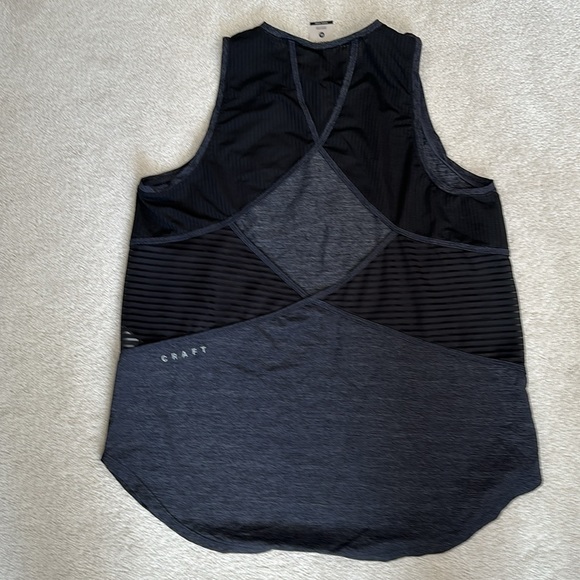 Craft Spartan Race women’s XL athletic muscle shirt gray and black - Picture 2 of 10